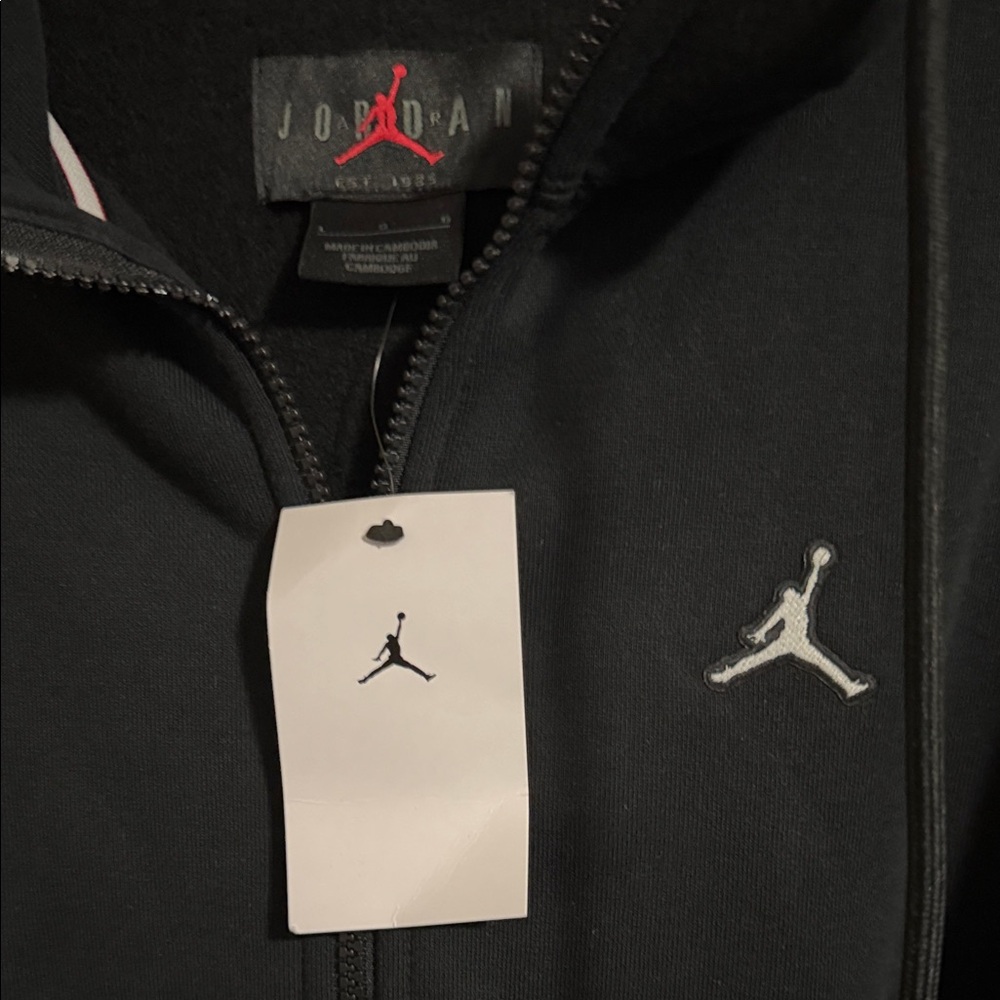 Jordan Black Full-Zip Hoodie with White Jumpman Logo - Picture 3 of 7